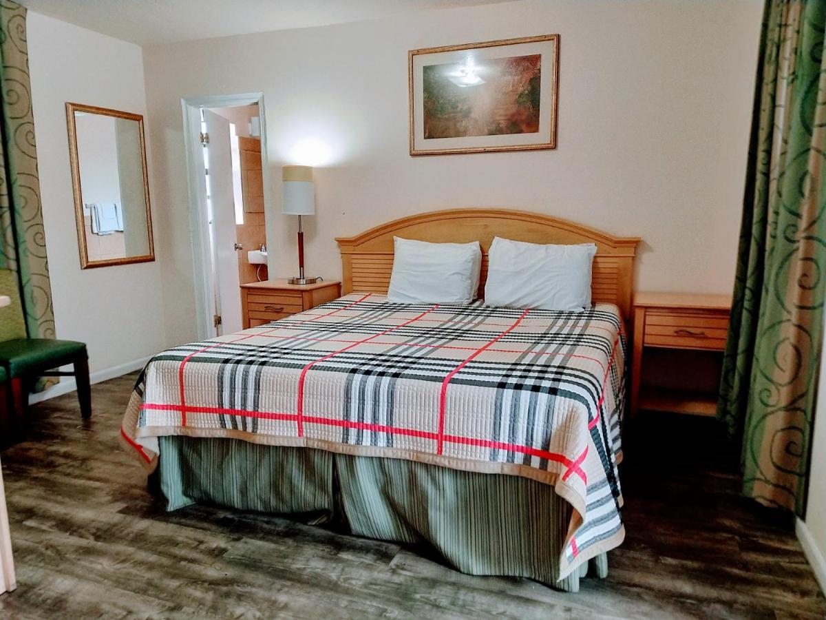 Travelers Inn - Clearwater Extérieur photo