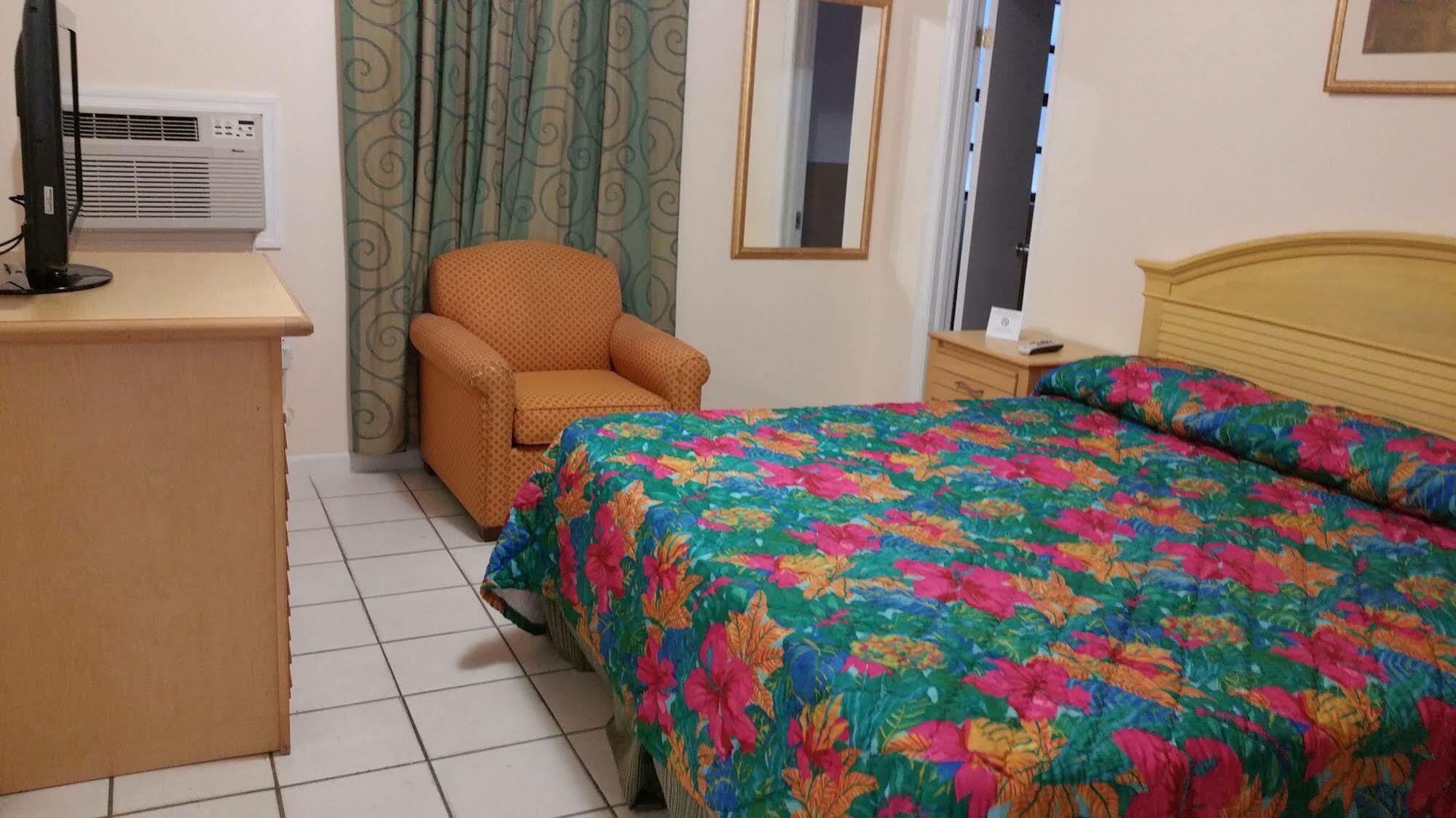 Travelers Inn - Clearwater Extérieur photo